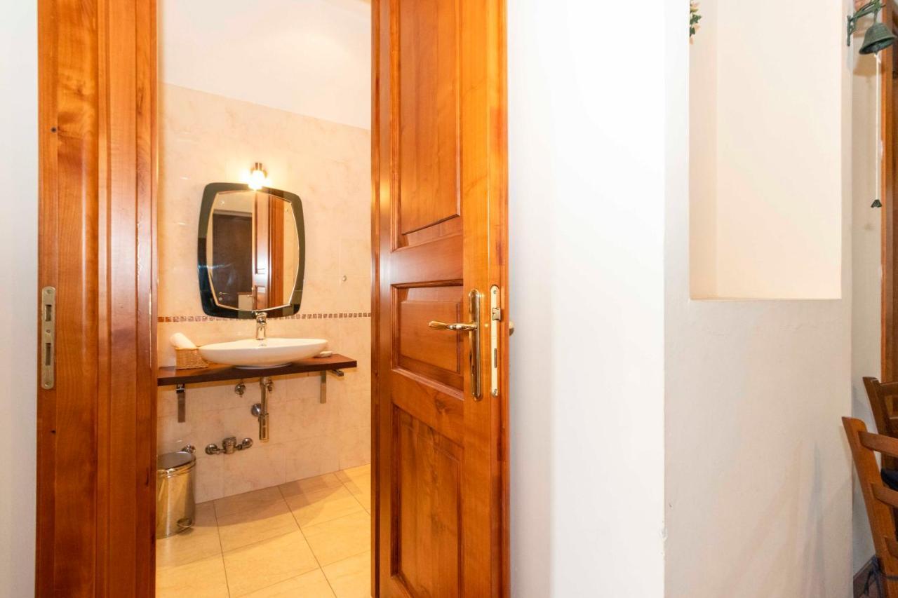 Apartment Piazza Statuto Comfy - With 2 Balconies *